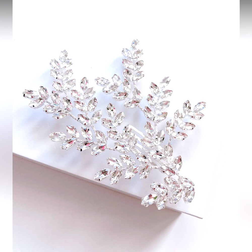 Aiandeva Bridal Headpiece
